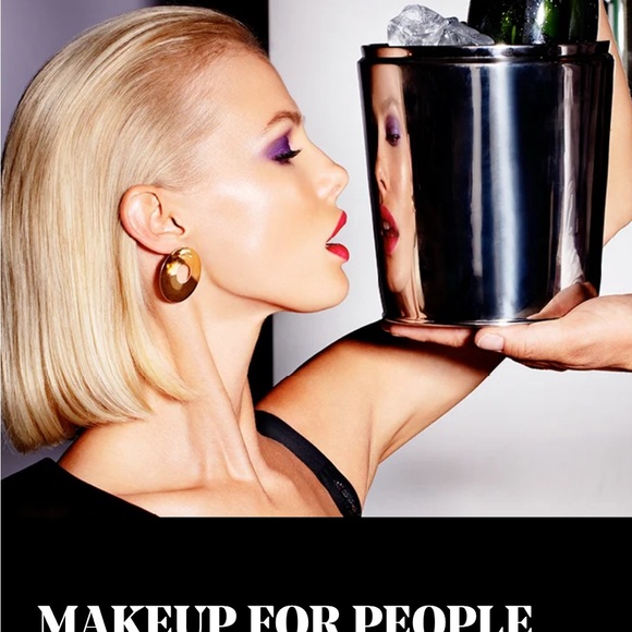 IL MAKIAGE Waterproof Lip Liner Antique shade - Picture 2 of 4